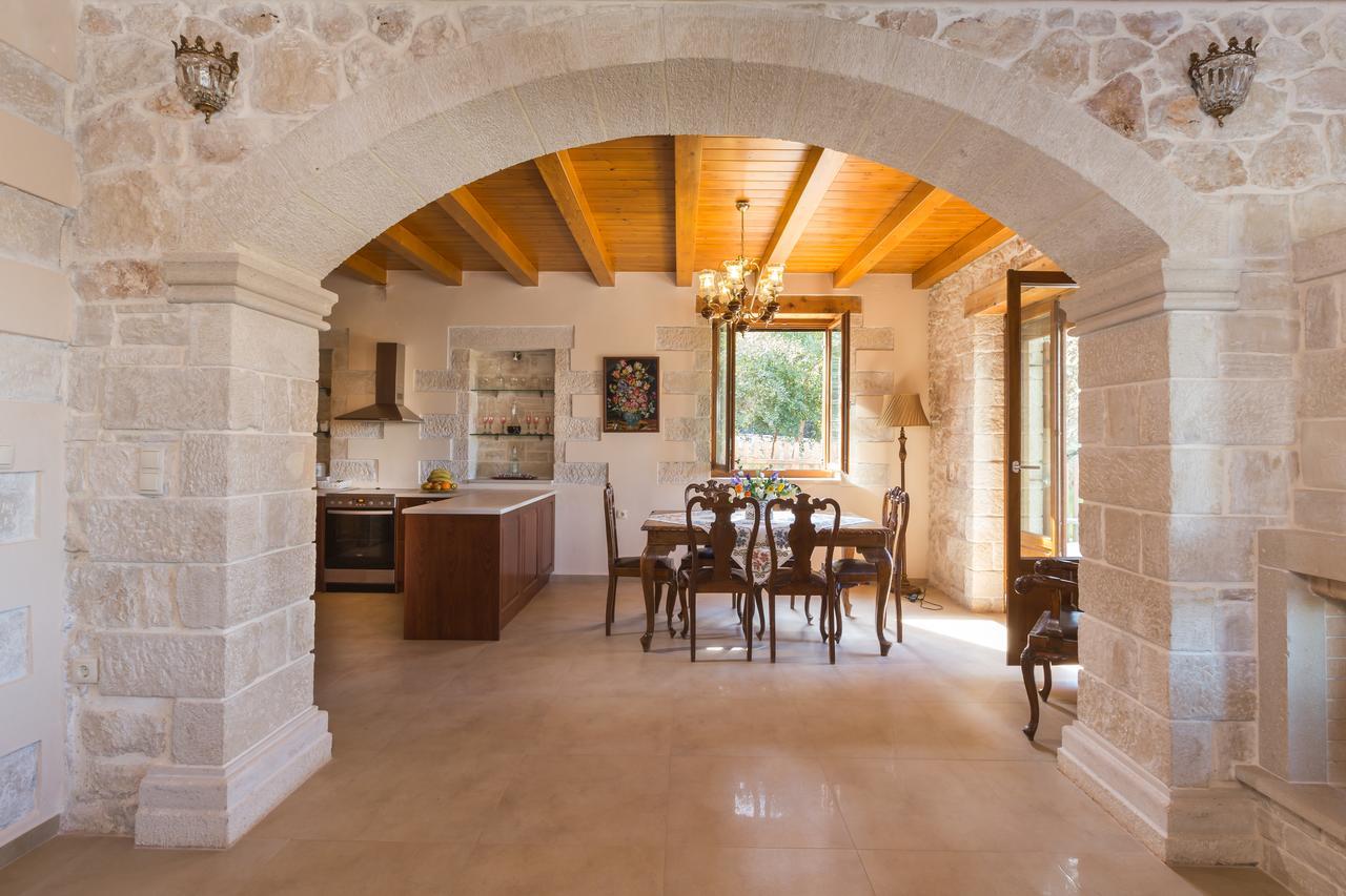 Vederi Estate Villa Exterior photo
